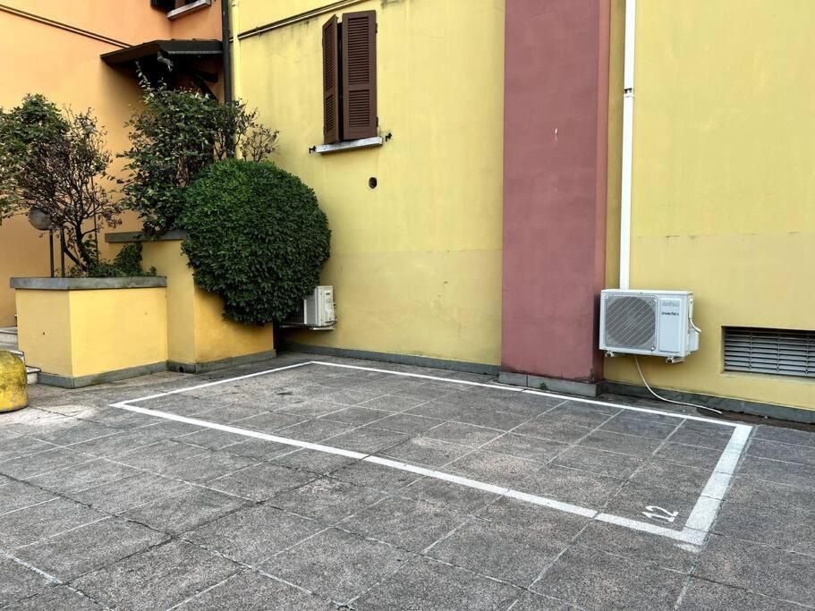 Attico In Piazza Matteotti Apartment Desenzano del Garda Bagian luar foto